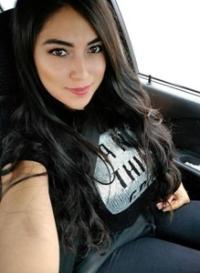 Beylikdüzü Escort Arabada Cinsel Sevişme